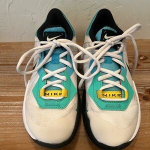 Nike Air Zoom Crossover GS Doodles Kids' Sneakers size 3.5Y